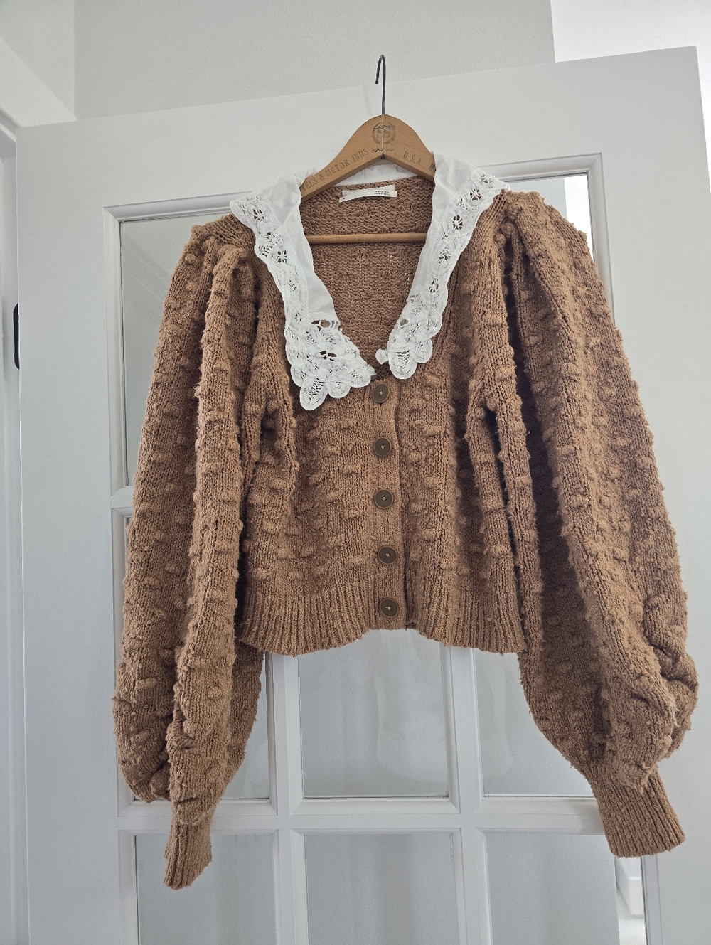 ANTHROPOLOGIE Bobble Knit Lace Collar Cropped Cotton Cardigan Mocha Brown M EUC - Picture 6 of 12